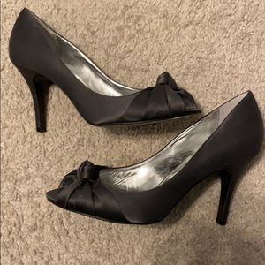 Monet Gray satin high heel shoes